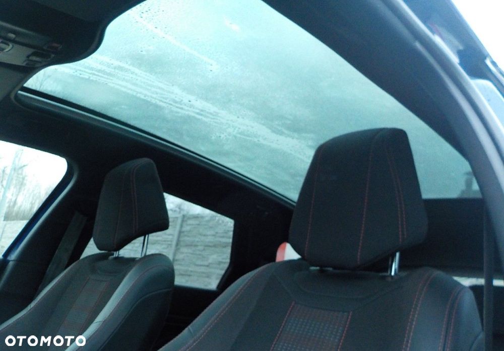 Peugeot 308 - 24