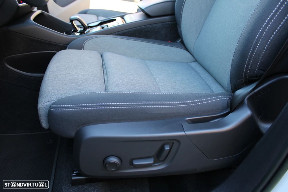 Volvo XC 40 1.5 T2 Plus Dark Auto - 36