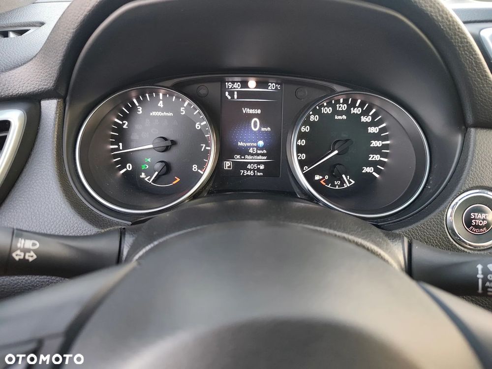 Nissan Qashqai 1.2 DIG-T Xtronic 360 - 23