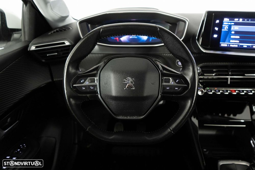 Peugeot 208 1.2 PureTech Allure Pack - 17