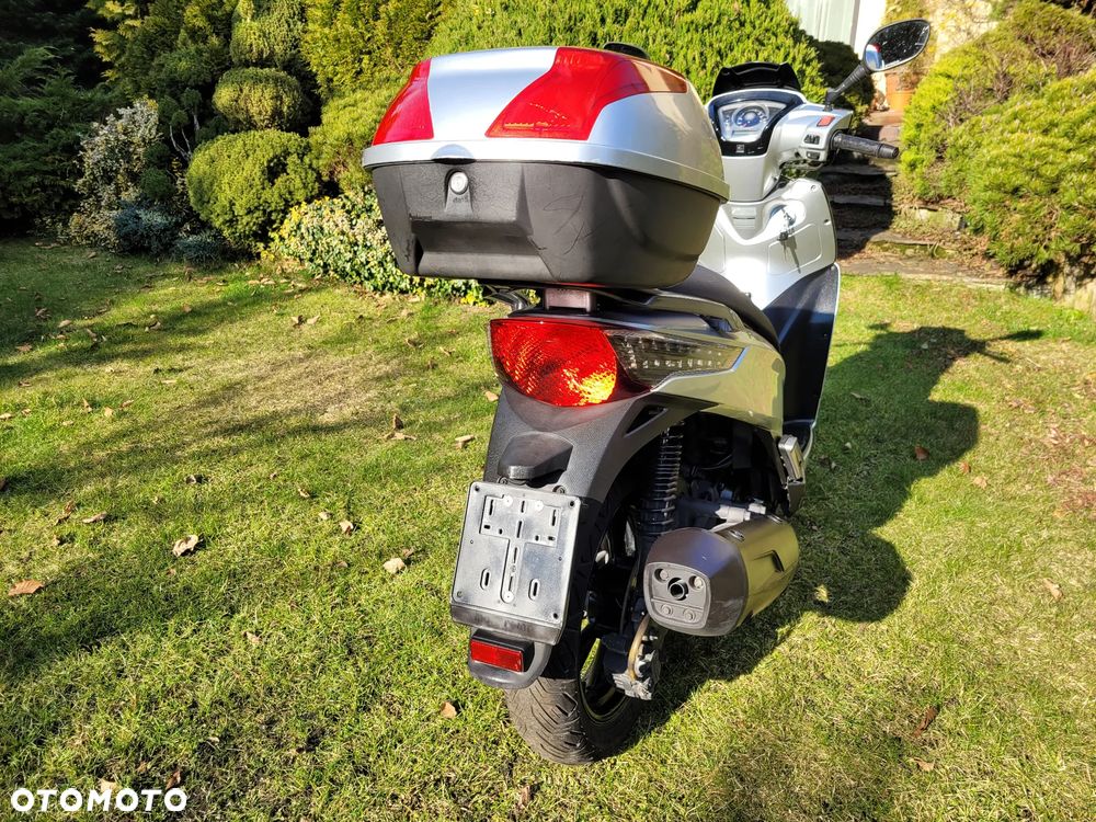 Kymco People - 12