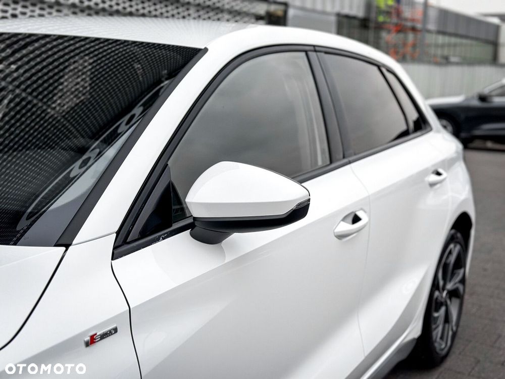 Audi A3 Sportback - 13