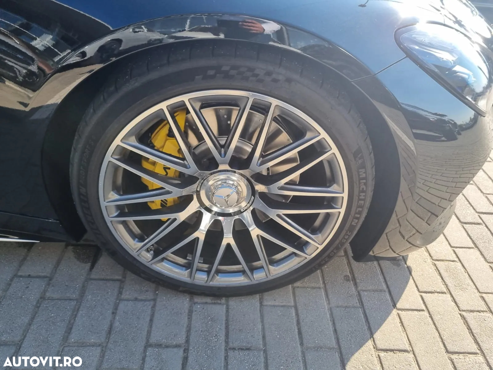 Mercedes-Benz AMG GT 63 4MATIC+ Coupe - 17