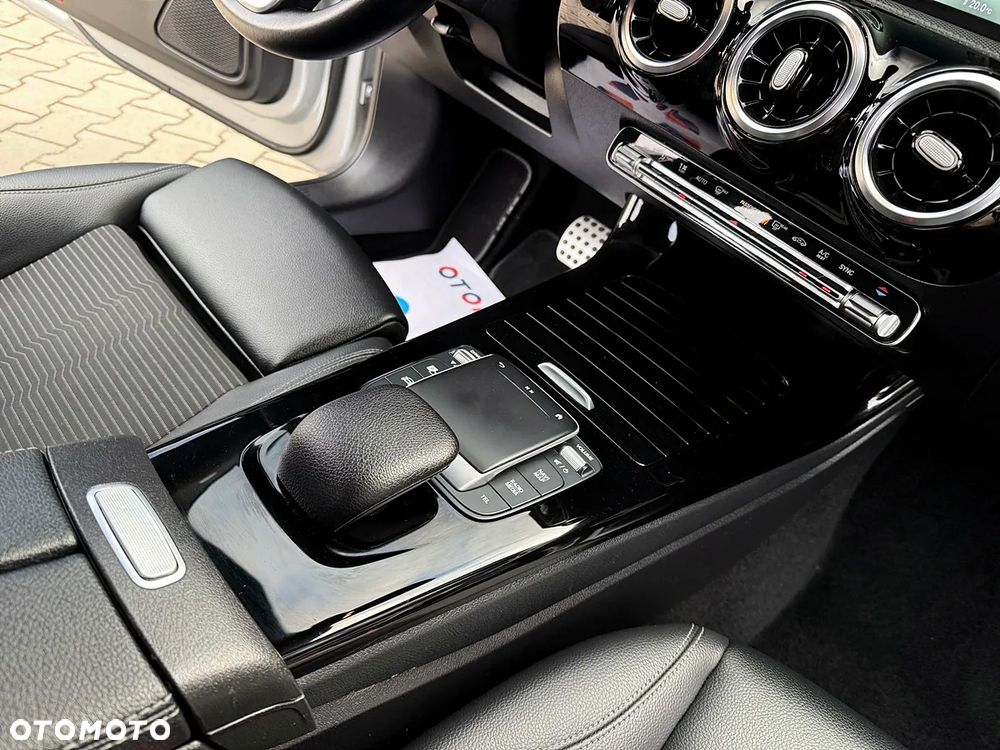 Mercedes-Benz CLA 180 d 8G-DCT Edition AMG Line - 22