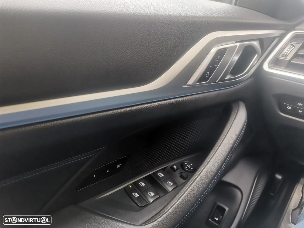 BMW i4 eDrive40 Pack Desportivo M - 13
