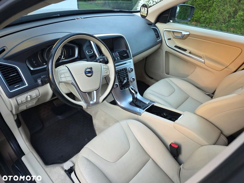 Volvo XC 60 D3 Drive-E Kinetic - 8
