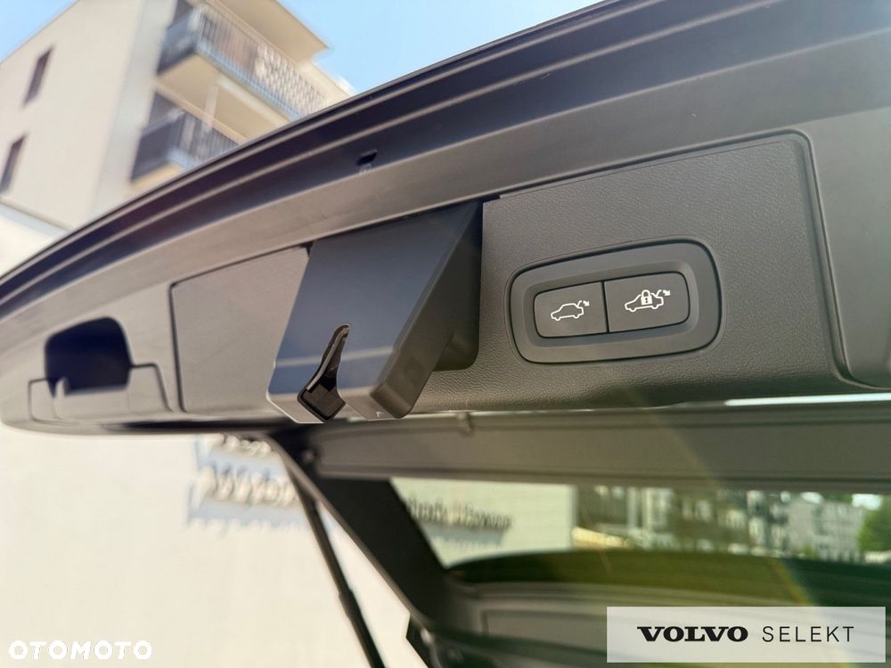 Volvo XC 60 - 32