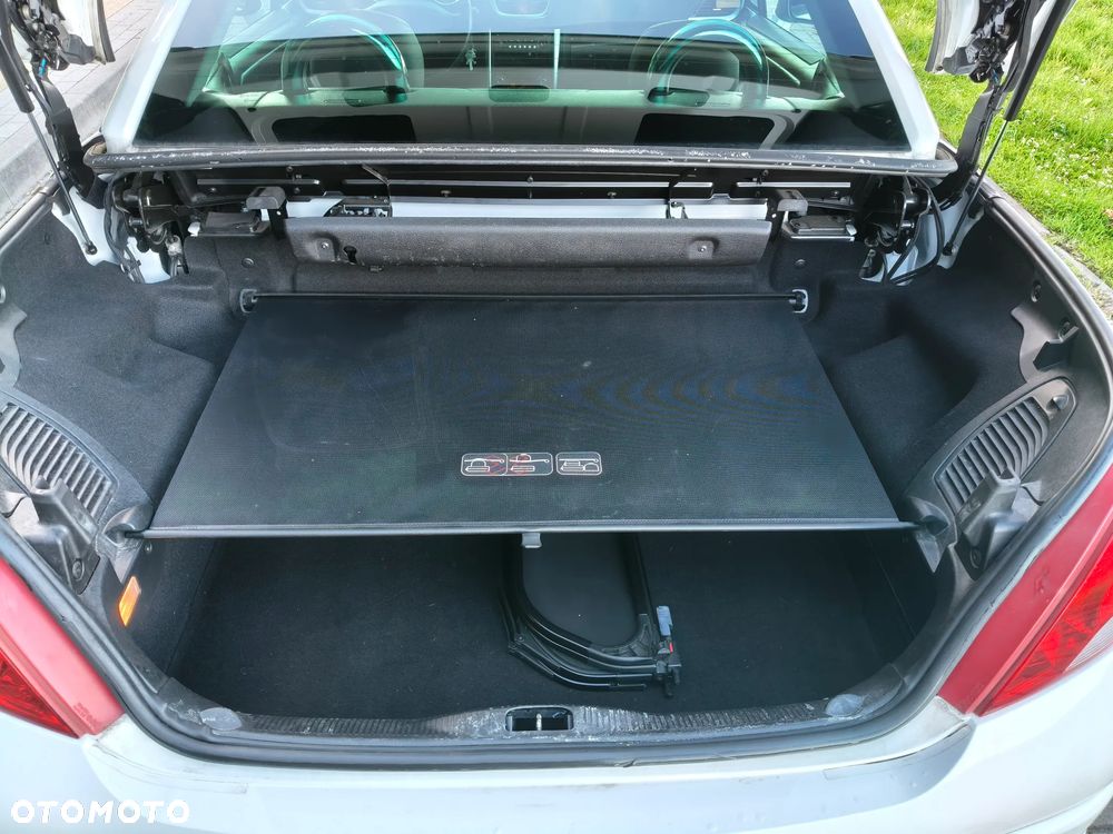 Peugeot 207 CC 155 THP Black&White Edition - 28