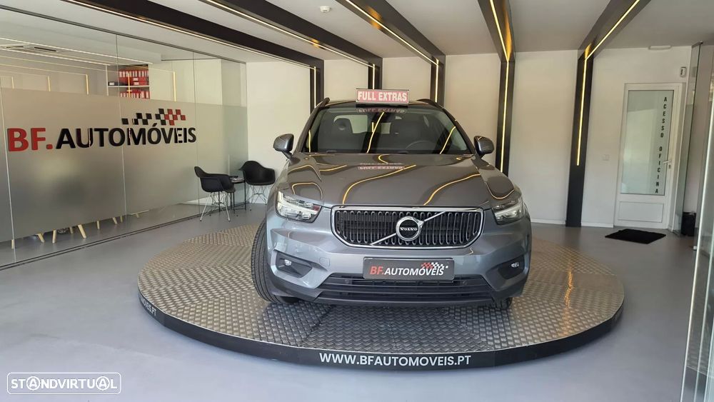 Volvo XC 40 1.5 T3 Inscription Tech Edition - 11