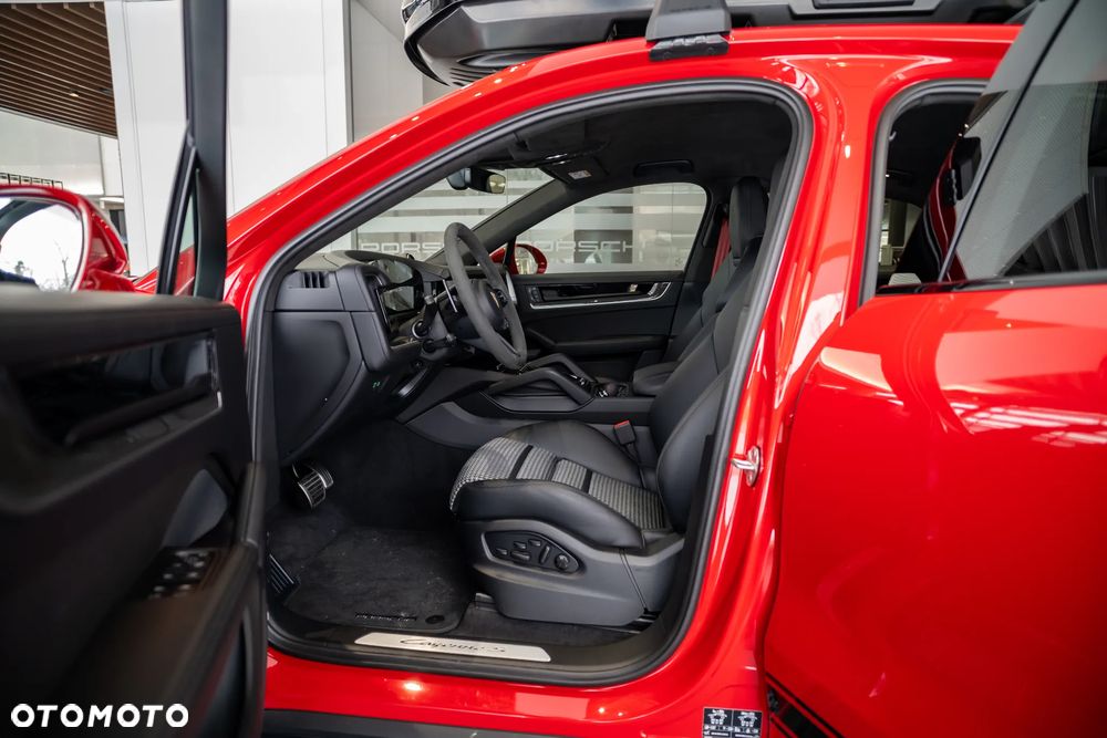 Porsche Cayenne S - 7