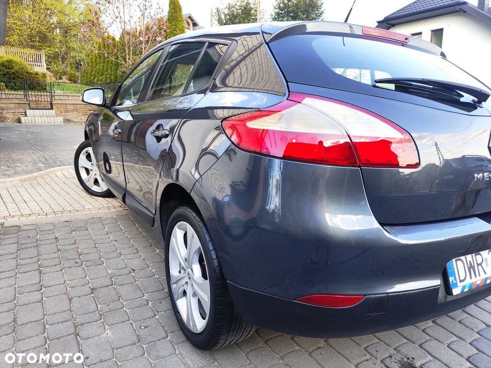 Renault Megane 1.6 16V 100 Authentique - 16