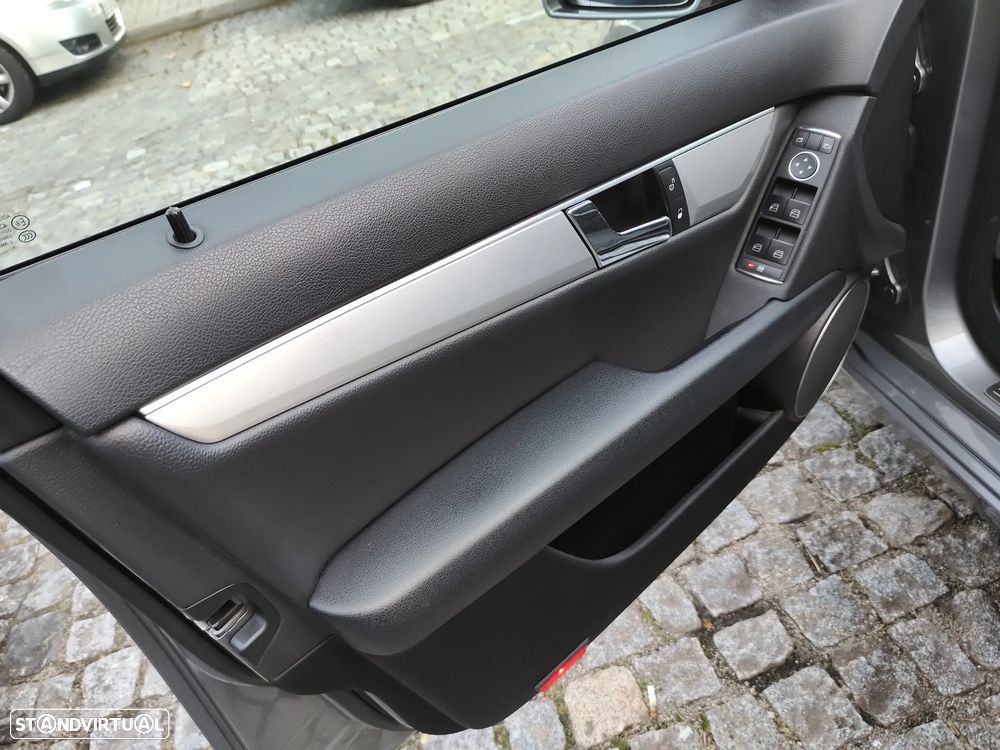 Mercedes-Benz C 250 Station CDI DPF 4Matic 7G-TRONIC BlueEFFICIENCY Avantgarde - 12