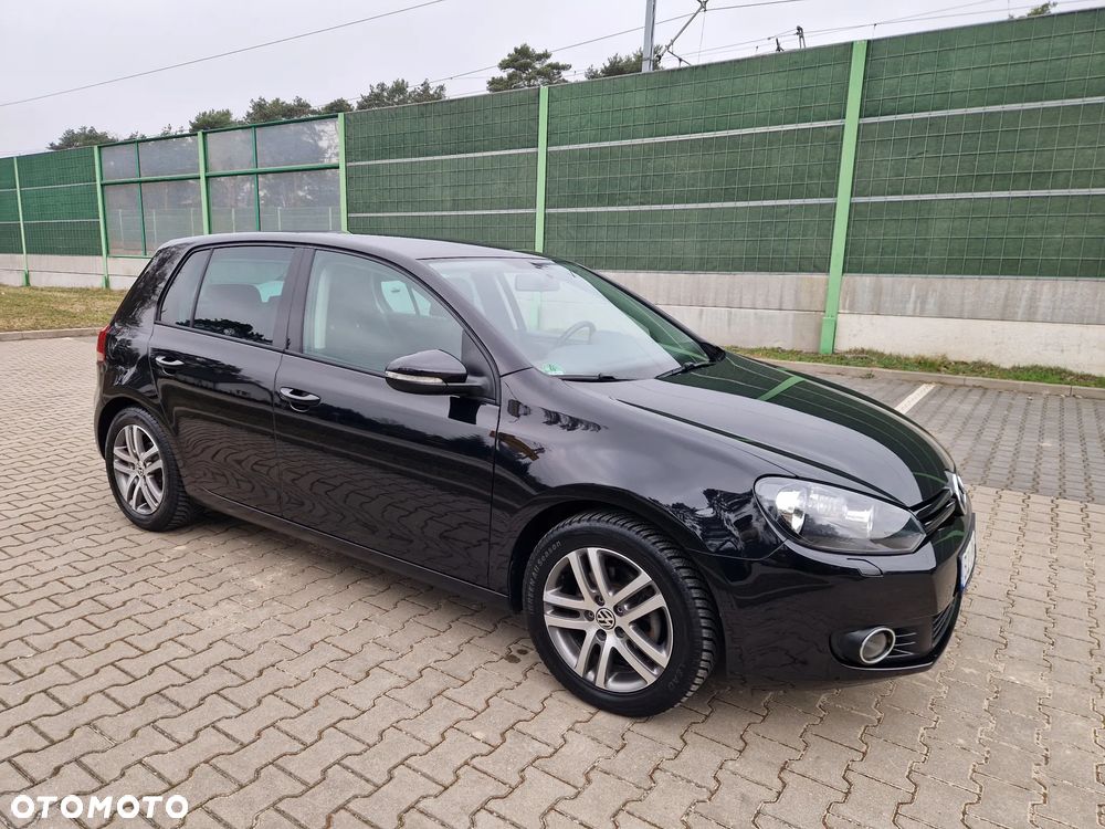 Volkswagen Golf - 17