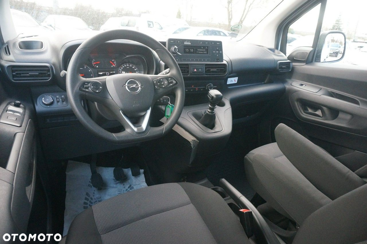 Opel Combo Cargo XL 1.5 CDTI 2,4t (bryg.) - 19