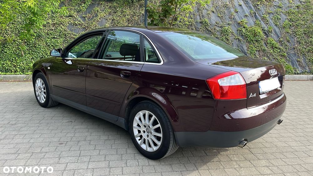 Audi A4 Limousine 1.8T - 11