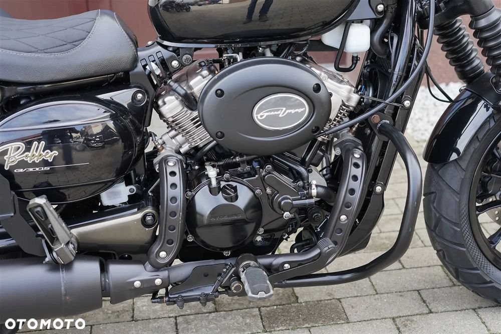 Hyosung GV - 9