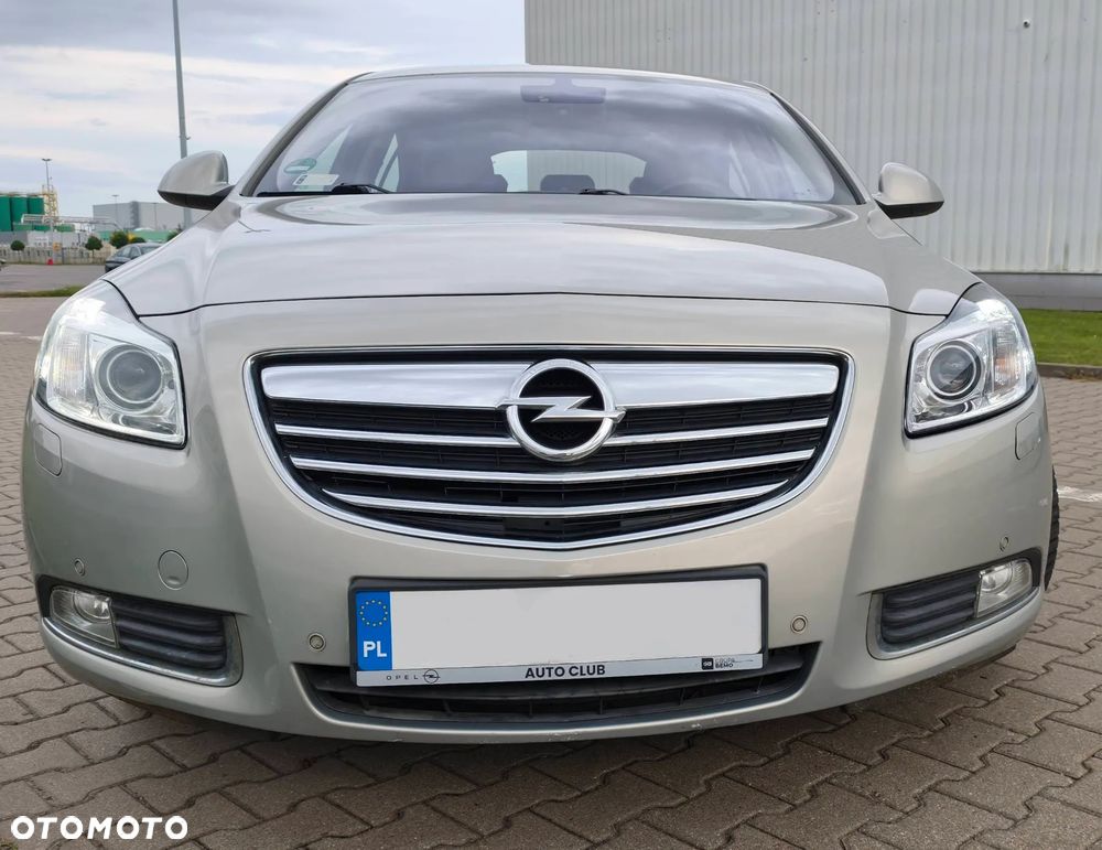 Opel Insignia 1.6 T Cosmo - 3