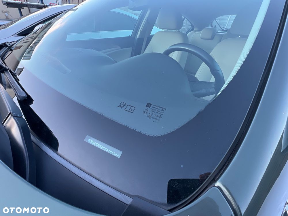 Opel Insignia 1.6 Turbo Edition - 37