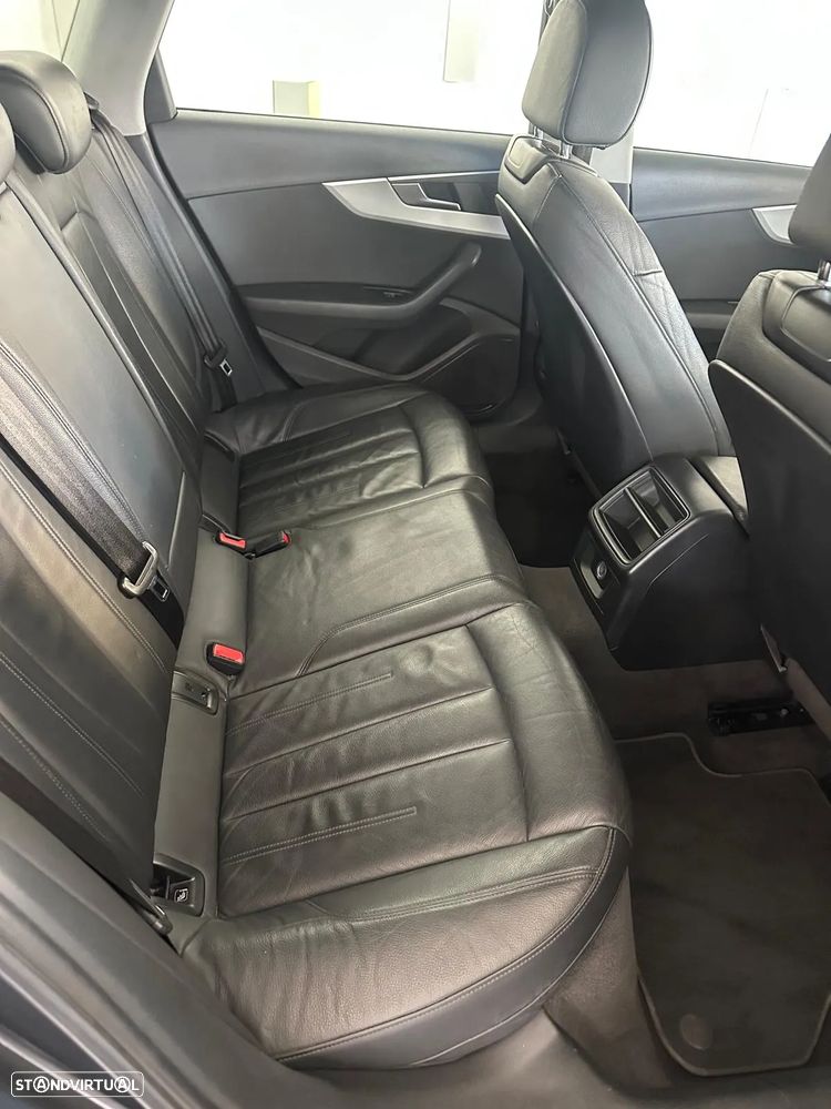 Audi A4 Avant 2.0 TDI ultra S tronic - 8