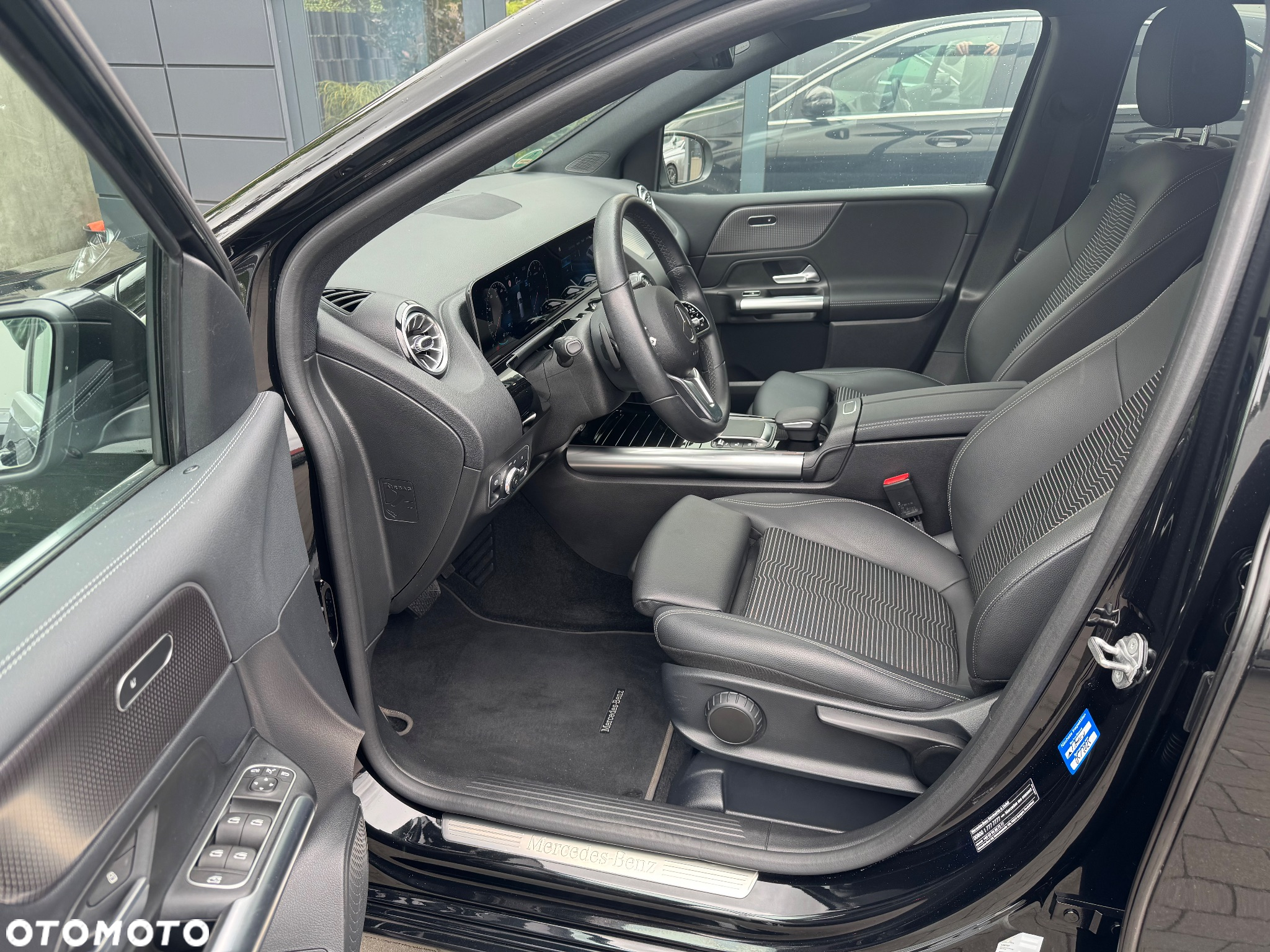 Mercedes-Benz Klasa B 180 7G-DCT Style - 11
