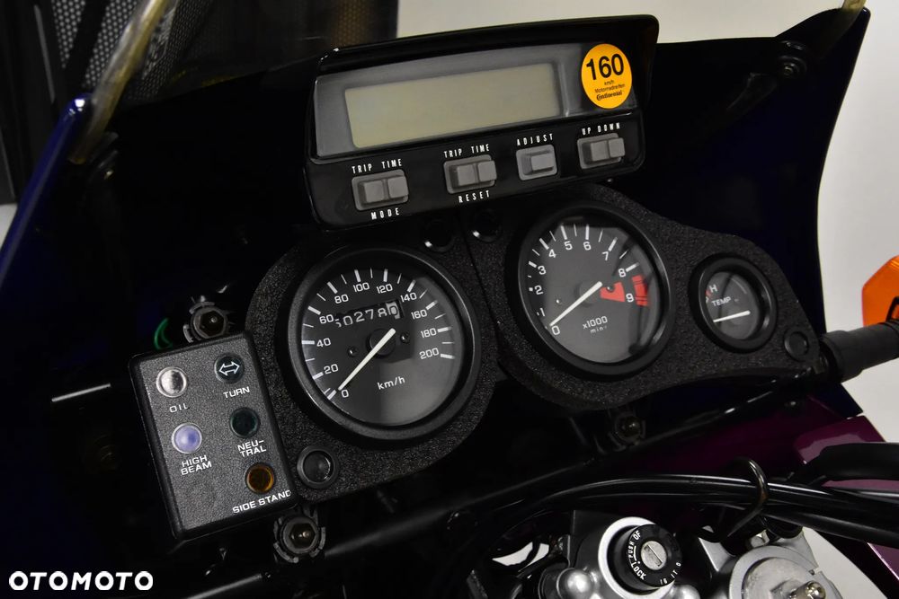 Honda XRV - 18