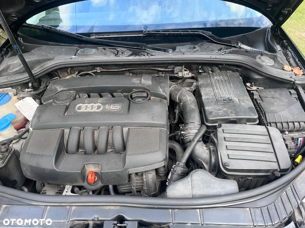 Audi A3 Sportback 1.6 S line Sportpaket (plus) - 12