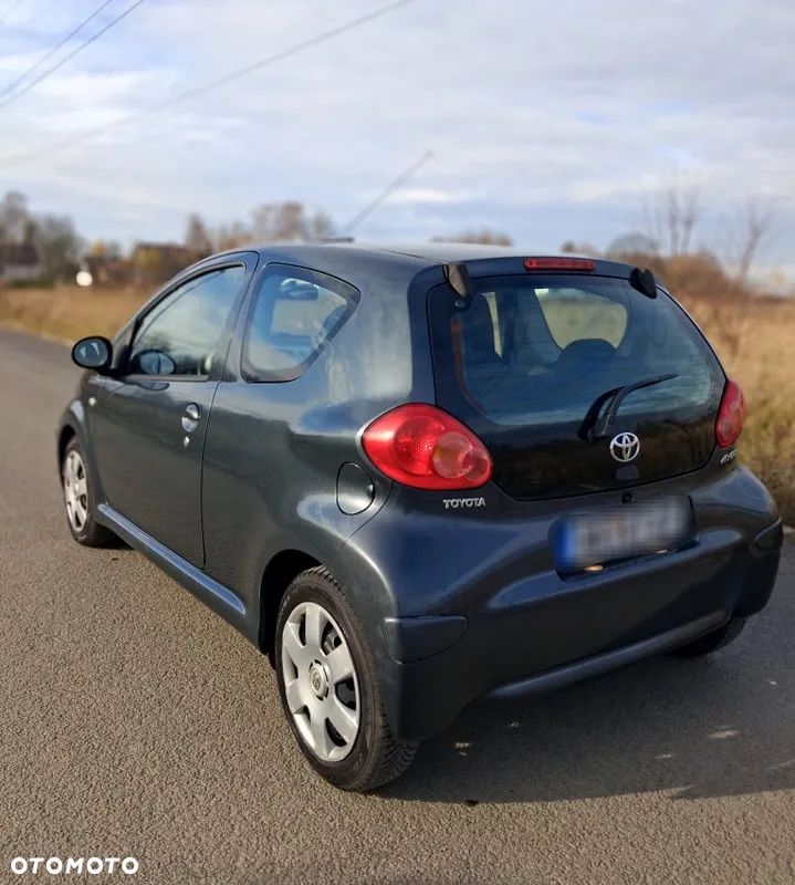 Toyota Aygo Team - 2