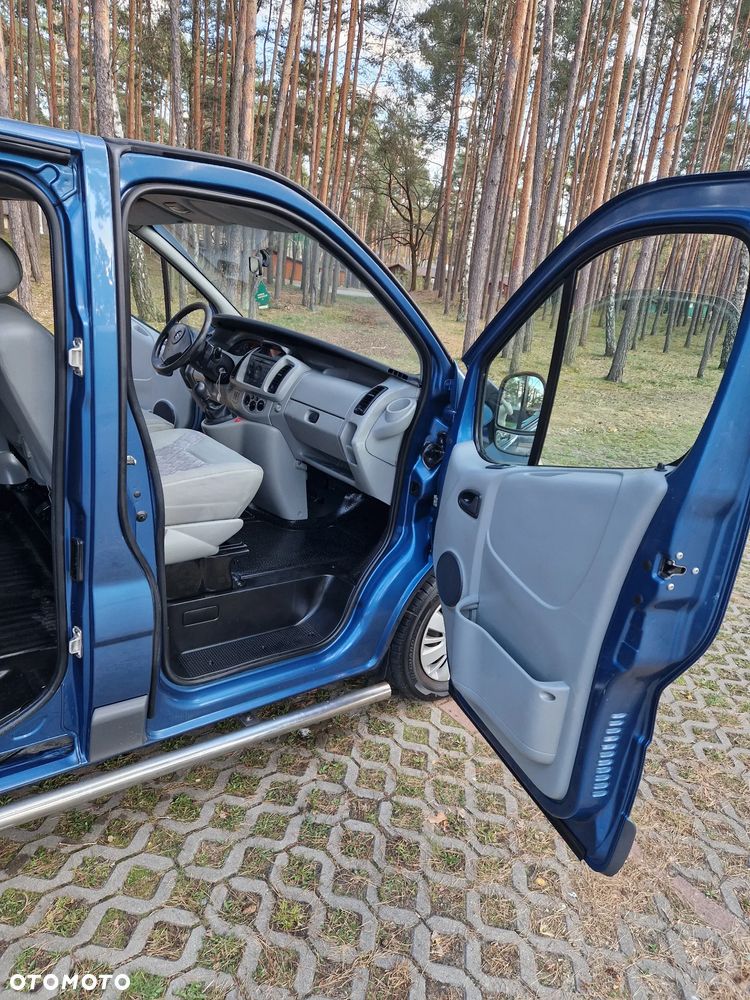 Opel VIVARO - 17