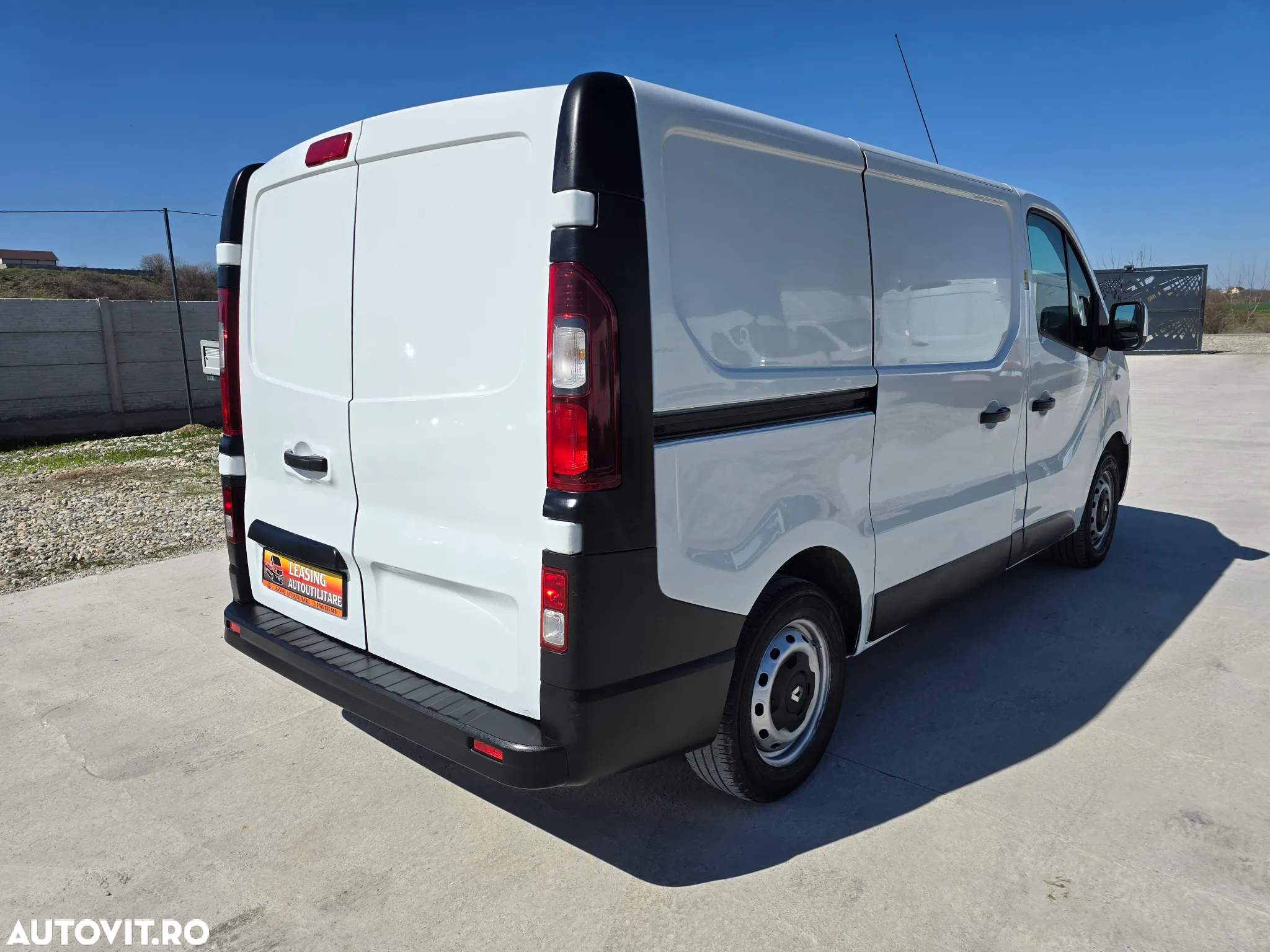 Renault Trafic L1H1 - 9