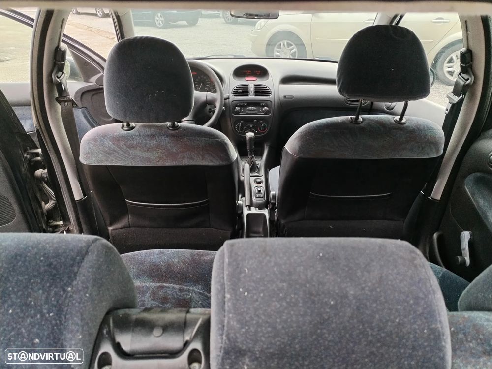 Peugeot 206 1.1 XT - 21