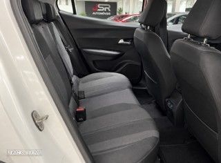 Peugeot 2008 1.2 PureTech Allure Pack EAT8 - 6
