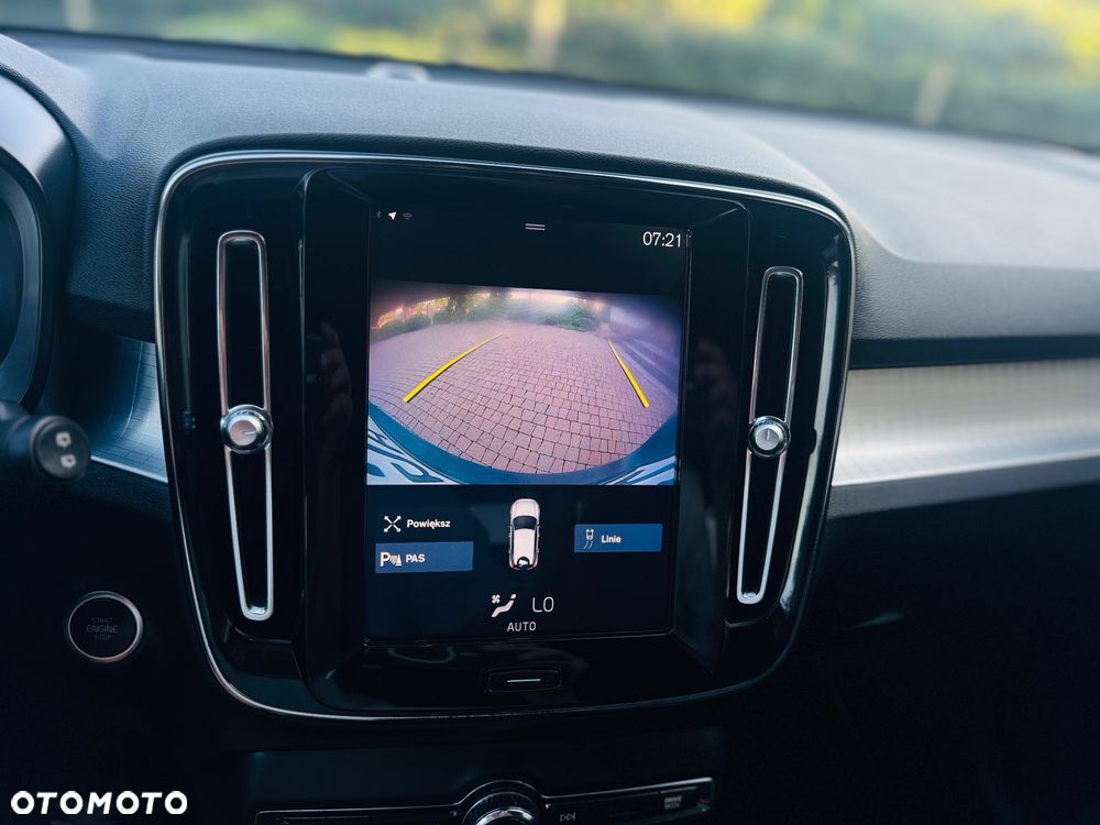 Volvo XC 40 D4 AWD Geartronic Inscription - 10