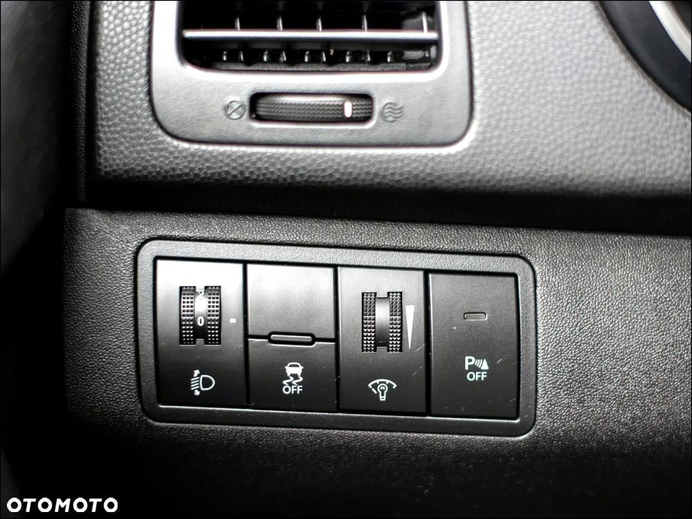 Kia Venga - 33