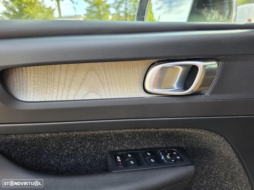 Volvo XC 40 2.0 D3 Inscription Geartronic - 13