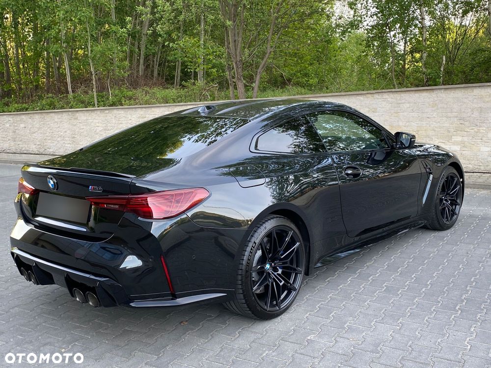 BMW M4 Competition - 18