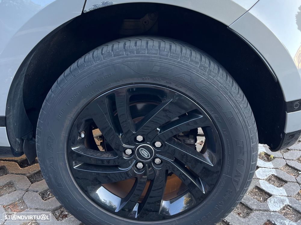Land Rover Range Rover Evoque 2.0 D165 R-Dynamic - 23