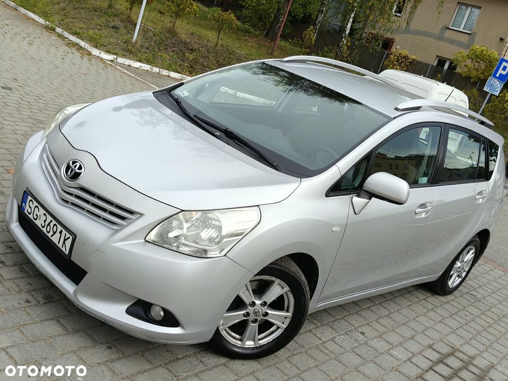 Toyota Verso 2.0 D-4D Premium - 29