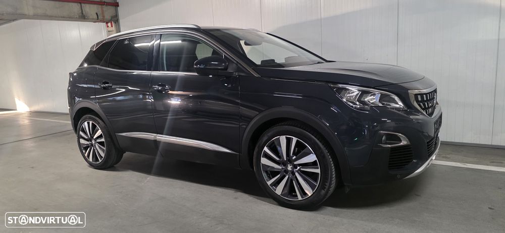 Peugeot 3008 PureTech 130 Stop & Start GPF Allure - 12