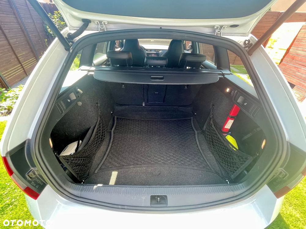 Skoda Octavia 2.0 TDI RS DSG - 7