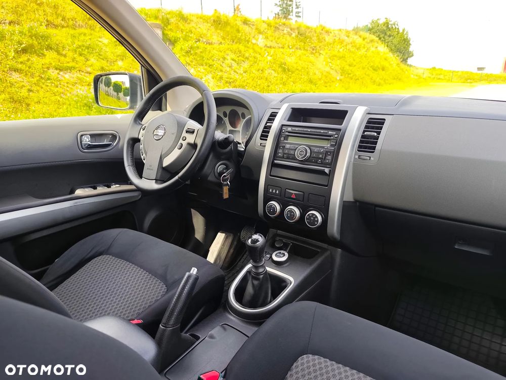 Nissan X-Trail 2.0 dCi SE - 10