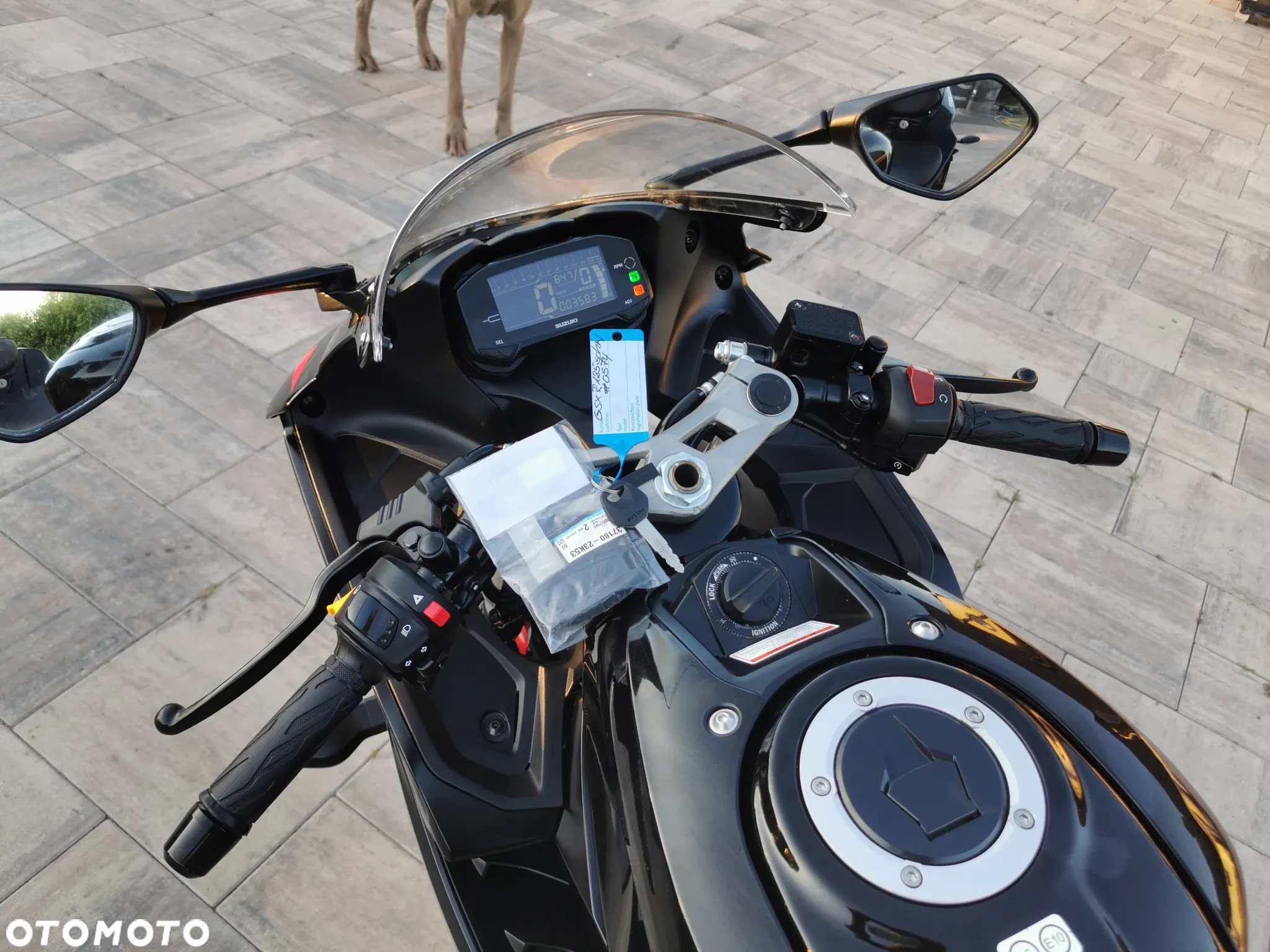 Suzuki GSX-R - 23