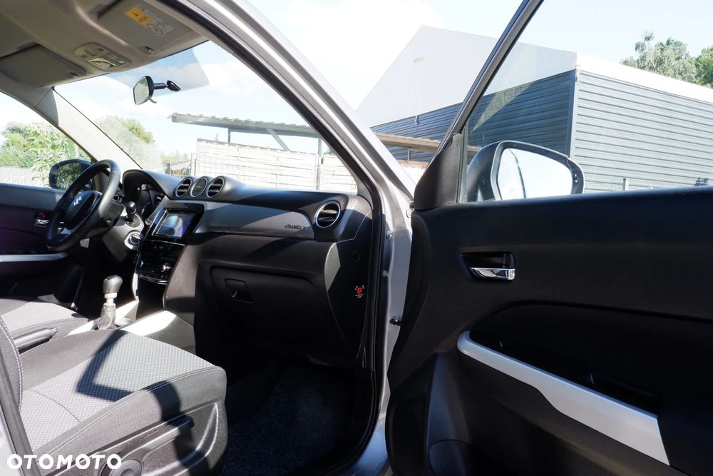 Suzuki Vitara 1.6 DDiS (4x4) Allgrip Comfort - 3