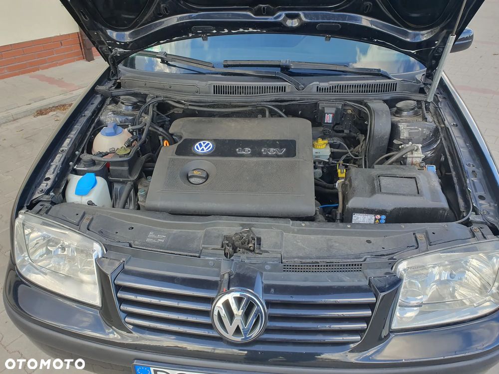 Volkswagen Bora 1.6 - 5