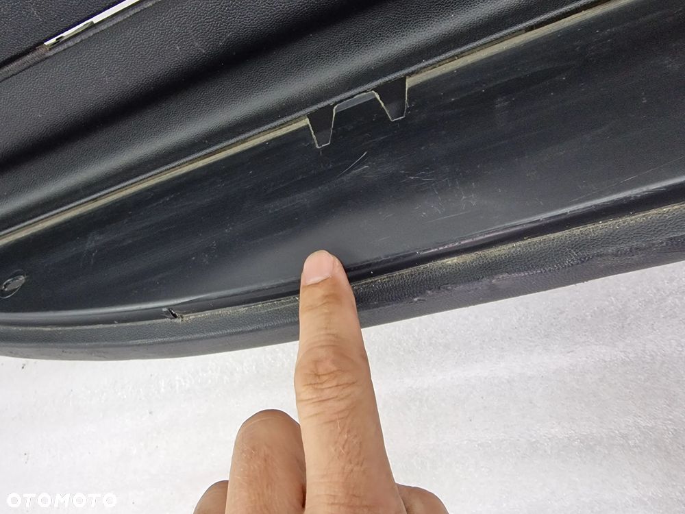 MERCEDES X166 GL GLS 11- PRAWA LISTWA PROGOWA / NAKŁADKA PROGU , NR A1666980525 , NR AUKCJI PR416 - 6