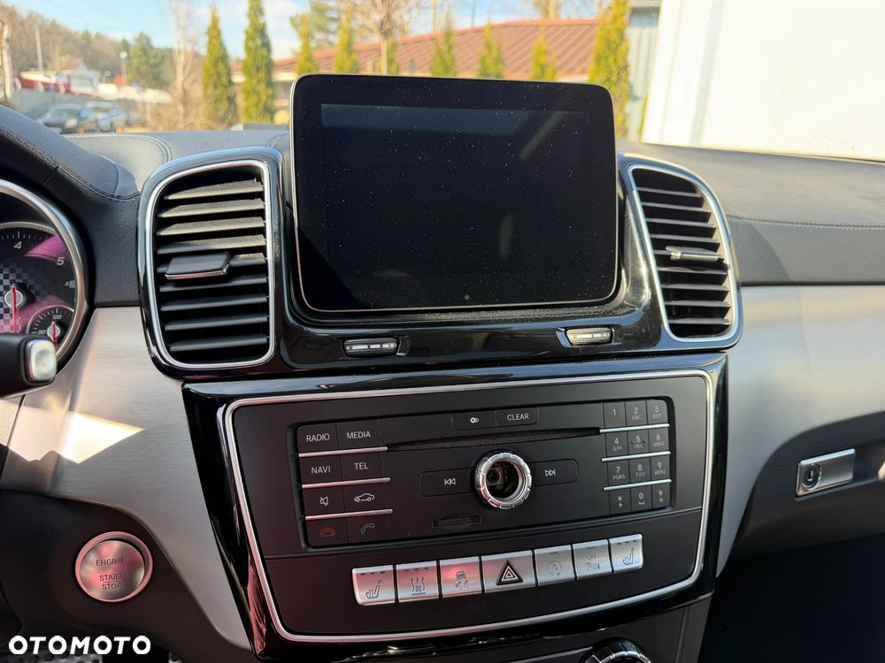 Mercedes-Benz GLS 350 d 4-Matic - 21