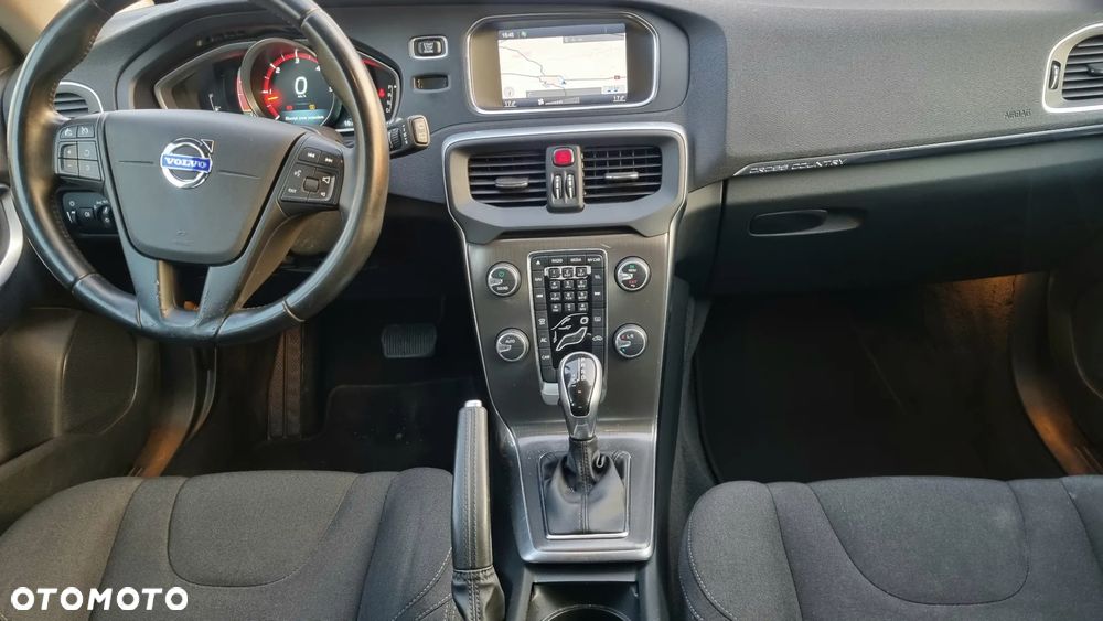 Volvo V40 Cross Country D3 Geartronic Kinetic - 13