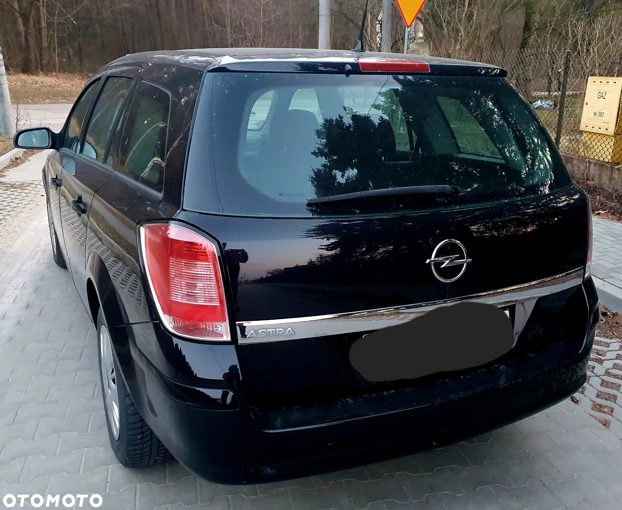 Opel Astra 1.6 Caravan Catch me now - 12