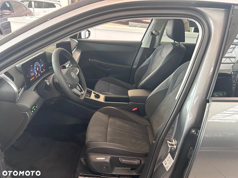 Volkswagen T-Roc 1.5 eTSI Style DSG - 5