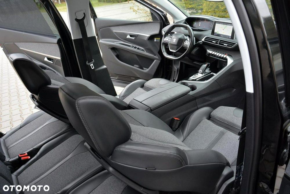 Peugeot 5008 THP 165 EAT6 Stop & Start Allure - 20