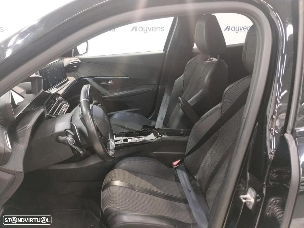 Peugeot 2008 1.5 BlueHDi GT EAT8 - 5